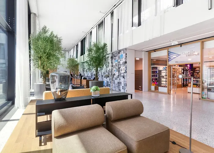 Apartment Penthouse With Rooftop Pool And Terrace Views